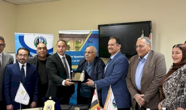 رئيس البورصة المصرية يوقّع بروتوكول تعاون مع جمعية مستثمري السادس من أكتوبر