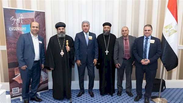وزير السياحة يلتقي مع الأسقف العام للكنيسة القبطية الأرثوذكسية والنائب البابوي بأمريكا الشمالية