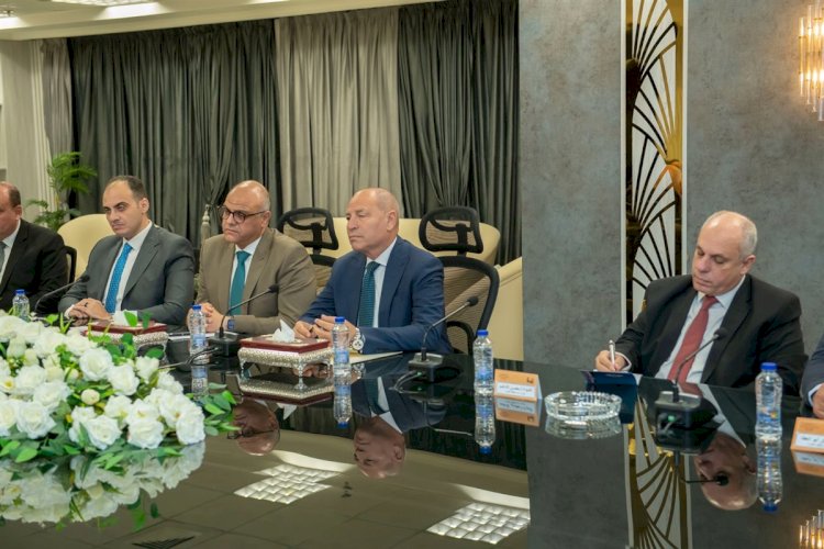 وزير الإنتاج الحربي يستقبل محافظيّ القاهرة والقليوبية لبحث سبل تعزيز التعاون المشترك