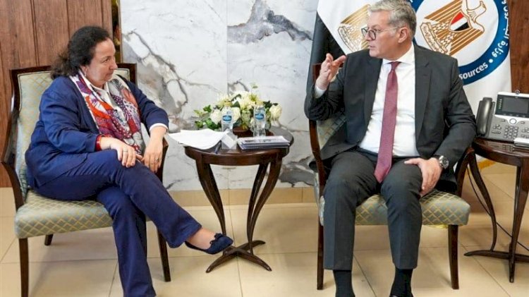 محادثات مع البنك الأوروبي لإعادة الإعمار والتنمية لبحث تعزيز التمويل والاستثمار في قطاعي البترول والتعدين