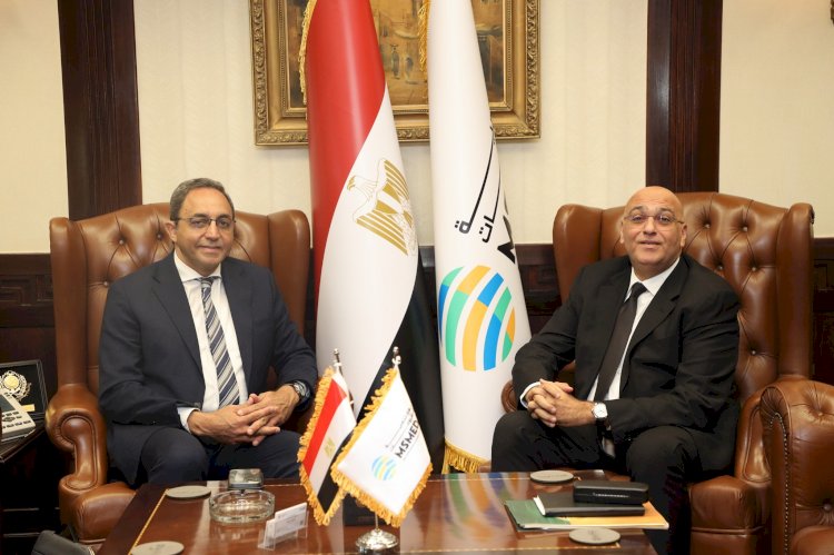 جهاز تنمية المشروعات يتعاون مع محافظة قنا لتطوير التكتلات الحرفية ورفع تنافسيتها وتسويق منتجاتها