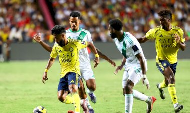 كلاسيكو ناري بين الأهلي والنصر في الدوري السعودي