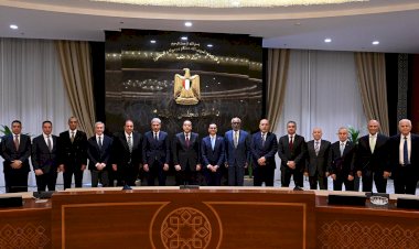 رئيس الوزراء يشهد توقيع اتفاقية مشروع "ريكسوس وريكسوس ليفينج – مركز التجارة العالمي بالقاهرة"