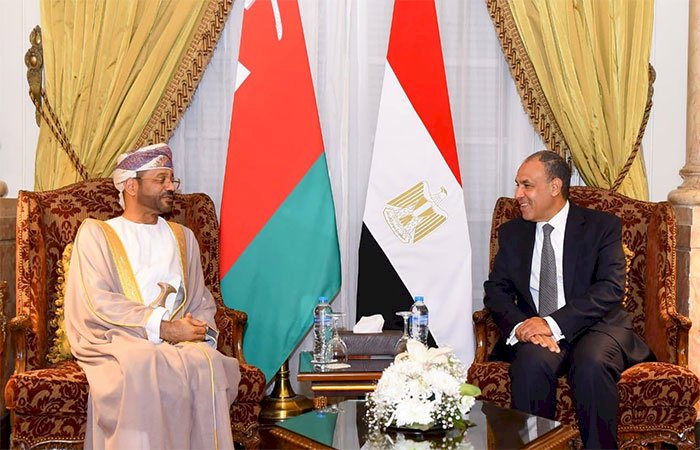 مشاورات مصرية عمانية في القاهرة