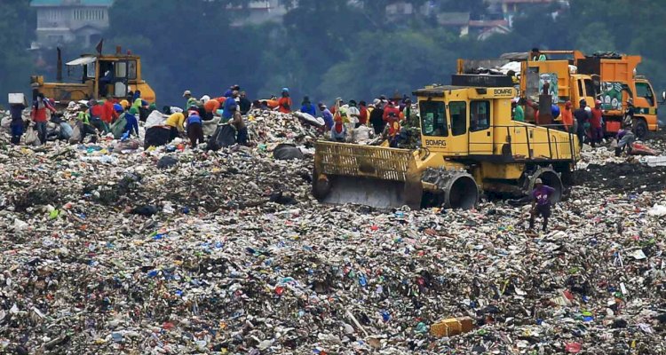 مصرع وفقدان 39 شخصا إثر انهيار جبل من القمامة فى مكب نفايات فى الفلبين