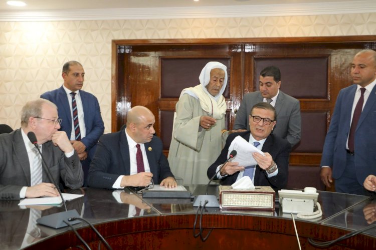 وزير الزراعة يوجه بوقف المحاضر الجنائية ضد منتفعي الإصلاح الزراعي الجادين مراعاة للبعد الاجتماعي والظروف الاقتصادية