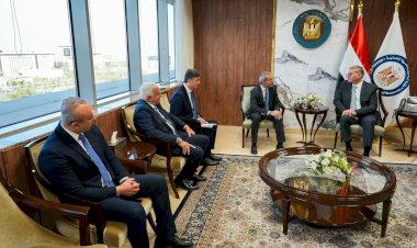 وزير البترول يتابع مع مسئولي "إيني" الإيطالية خطط زيادة الإنتاج وربط الحقول القبرصية