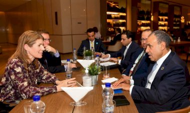 وزير الخارجية يلتقي وزيرة الدولة البريطانية للتنمية الدولية والشئون الأفريقية