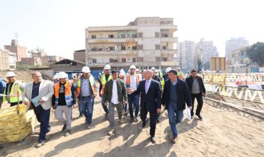 وزير النقل يتفقد محطة الملك الصالح بمشروع المرحلة الأولى للخط الرابع للمترو