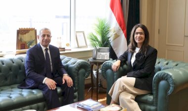 وزيرة الثقافة تلتقي رئيس الأكاديمية العربية للعلوم والتكنولوجيا لبحث تعزيز التعاون في مجالات التعليم والتدريب وبناء القدرات