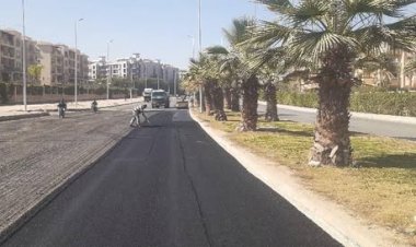 أجهزة المدن الجديدة تواصل أعمال تطوير ورفع كفاءة الطرق والمحاور