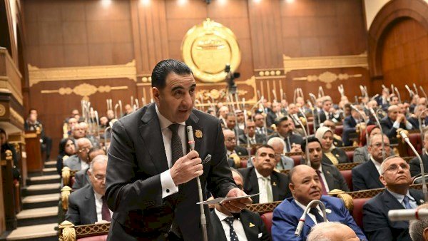 رئيس برلمانية المؤتمر: نؤيد تطوير المستشفيات الجامعية مع ضمان مجانية الخدمة