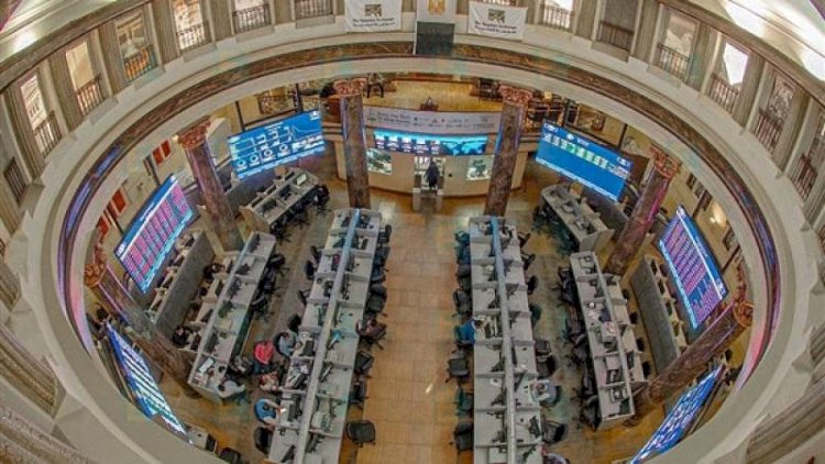 صعود البورصة بمستهل التعاملات.. ومساهم يبيع 250 مليون سهم فى "المطورون"