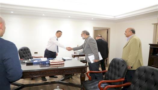 وزير الزراعة يؤكد مواصلة العمل على دعم الفلاح وتحقيق الأمن الغذائي