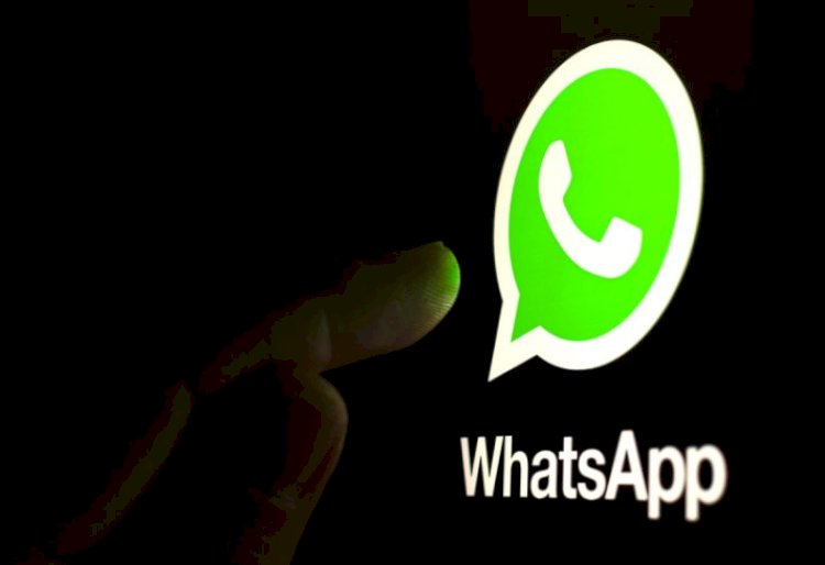 روسيا تحظر تطبيق واتساب في البلاد