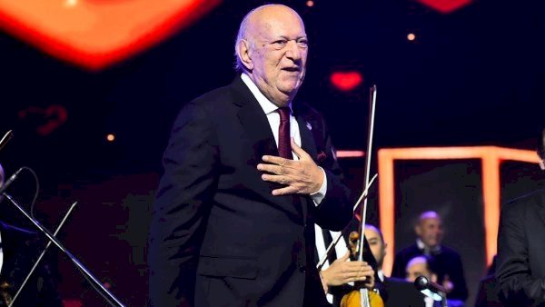 عمر خيرت يروي حكايات الغرام فى عيد الحب بالأوبرا