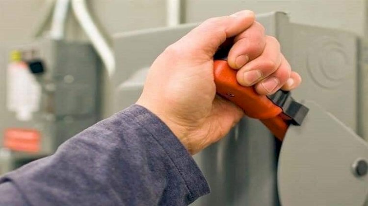 فصل الكهرباء عن عدة مناطق بمدينة بيلا في كفر الشيخ