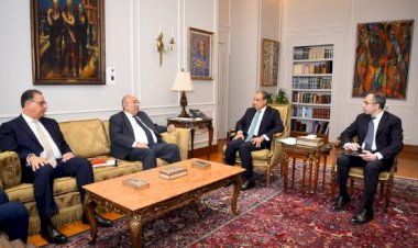 وزير الخارجية يلتقي رئيس اللجنة الوطنية لمكافحة ومنع الهجرة غير الشرعية