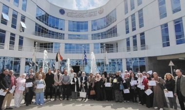 الرعاية الصحية تُطلق مبادرة «رهن إشارتك» لتعليم لغة الإشارة بمحافظة السويس