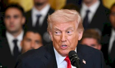 ترامب يتوعد إيران إذا أوقفت تدفق النفط من مضيق هرمز