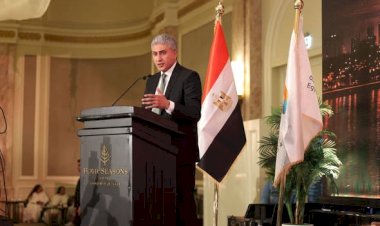 وزير السياحة والآثار يُشارك في السحور السنوي للاتحاد المصري للغرف السياحية