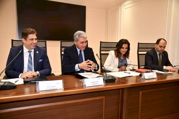 وزير السياحة والآثار يشارك في اجتماع لجنة السياحة والطيران بمجلس النواب