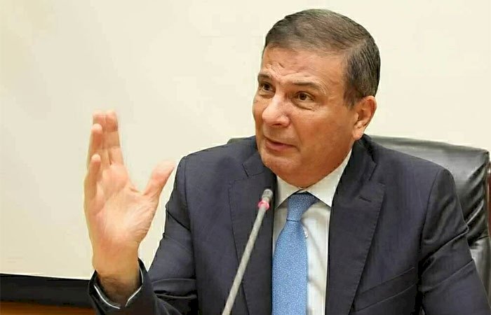 وزير الزراعة يستعرض جهود قطاع تنمية الثروة الحيوانية والداجنة