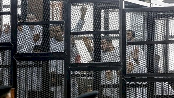 محاكمة 50 متهما بالهيكل الإداري للإخوان.. اليوم