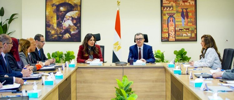 وزيرا التخطيط والإسكان يناقشان الخطة الاستثمارية حتى 2030 لتعزيز التنمية العمرانية وتحسين جودة الحياة